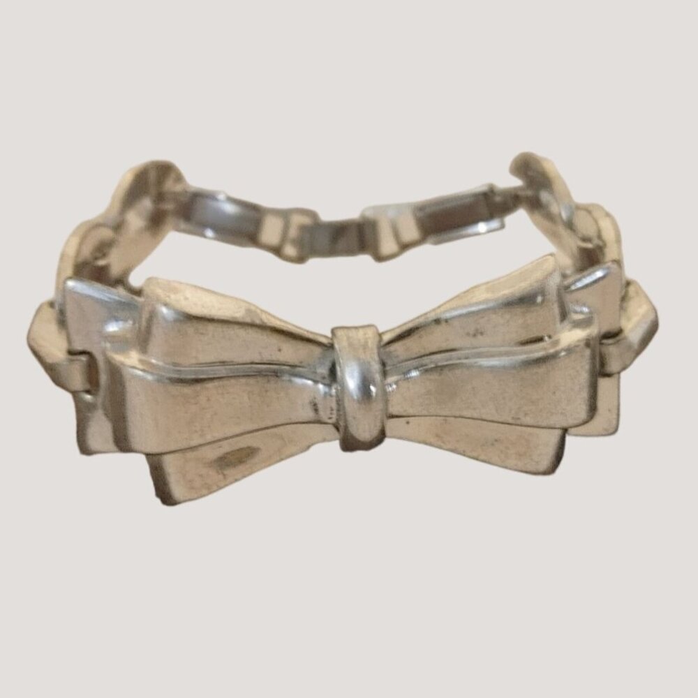 Barclay Silver Tone Bow Link Bracelet Vintage Safety Chain Womens Jewelry